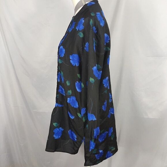 Larry Levine Peplum Blouse  - Picture 4 of 7